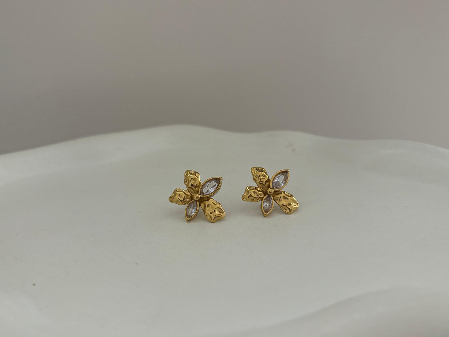 Golden Bloom Luxe Earrings