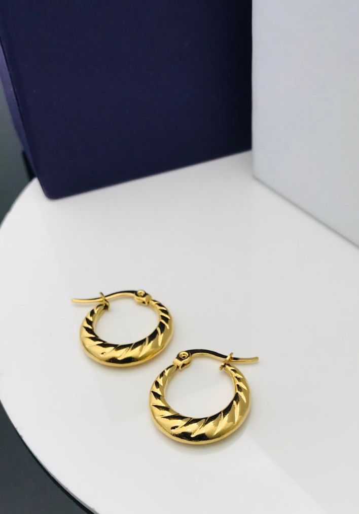 Virelle Hoops